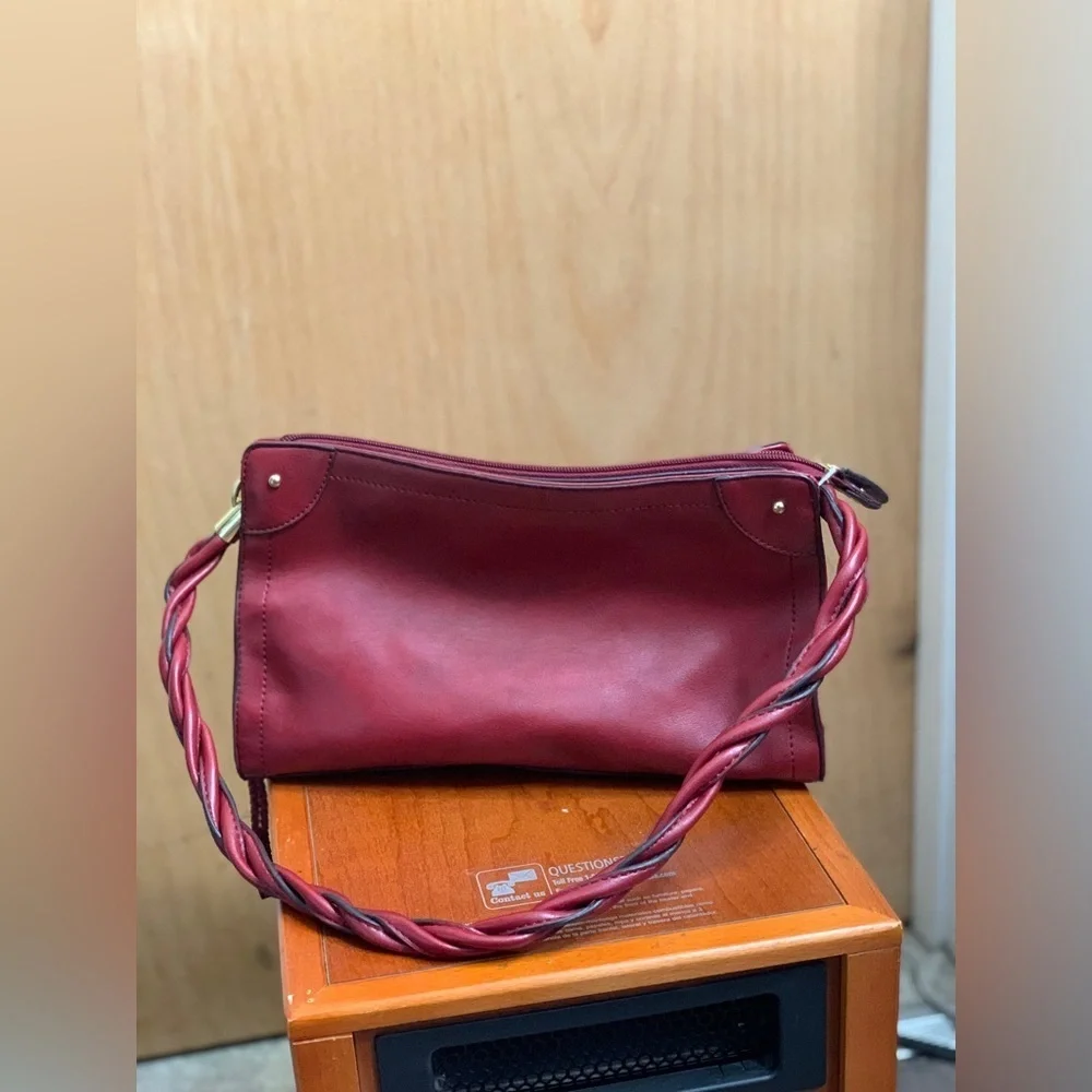 Relic 0210 preowned